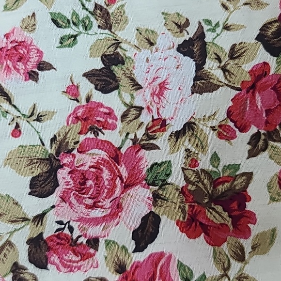 TJ Maxx Reversible Faux Fur Open Front Vest Jacket in Tan/Pink - Picture 13 of 17